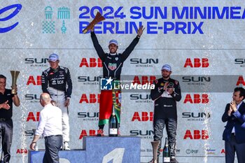 2024-05-12 - DA COSTA Antonio Felix (prt), TAG HEUER Porsche Formula E Team, Porsche 99X Electric, portrait CASSIDY Nick (nzl), Jaguar TCS Racing, Jaguar I-Type 6, portrait ROWLAND Oliver (gbr), Nissan Formula E Team, Nissan e-4ORCE 04, portrait podium, during the 2024 Berlin ePrix, 7th meeting of the 2023-24 ABB FIA Formula E World Championship, on the Tempelhof Airport Street Circuit from May 10 to 12, 2024 in Berlin, Germany - 2024 FORMULA E BERLIN EPRIX - FORMULA E - MOTORS