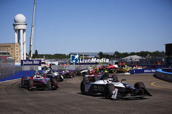 2024-05-12 - 37 CASSIDY Nick (nzl), Jaguar TCS Racing, Jaguar I-Type 6, action during the 2024 Berlin ePrix, 7th meeting of the 2023-24 ABB FIA Formula E World Championship, on the Tempelhof Airport Street Circuit from May 10 to 12, 2024 in Berlin, Germany - 2024 FORMULA E BERLIN EPRIX - FORMULA E - MOTORS