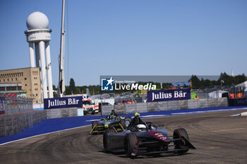 2024-05-12 - 21 KING Jordan (gbr), Mahindra Racing, Mahindra M9Electro, action during the 2024 Berlin ePrix, 7th meeting of the 2023-24 ABB FIA Formula E World Championship, on the Tempelhof Airport Street Circuit from May 10 to 12, 2024 in Berlin, Germany - 2024 FORMULA E BERLIN EPRIX - FORMULA E - MOTORS