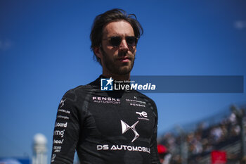 2024-05-12 - VERGNE Jean-Eric (fra), DS Penske, DS E-Tense FE23, portrait during the 2024 Berlin ePrix, 7th meeting of the 2023-24 ABB FIA Formula E World Championship, on the Tempelhof Airport Street Circuit from May 10 to 12, 2024 in Berlin, Germany - 2024 FORMULA E BERLIN EPRIX - FORMULA E - MOTORS