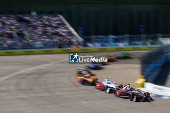 2024-05-12 - 94 WEHRLEIN Pascal (ger), TAG HEUER Porsche Formula E Team, Porsche 99X Electric, action during the 2024 Berlin ePrix, 7th meeting of the 2023-24 ABB FIA Formula E World Championship, on the Tempelhof Airport Street Circuit from May 10 to 12, 2024 in Berlin, Germany - 2024 FORMULA E BERLIN EPRIX - FORMULA E - MOTORS