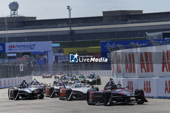 2024-05-12 - 94 WEHRLEIN Pascal (ger), TAG HEUER Porsche Formula E Team, Porsche 99X Electric, action during the 2024 Berlin ePrix, 7th meeting of the 2023-24 ABB FIA Formula E World Championship, on the Tempelhof Airport Street Circuit from May 10 to 12, 2024 in Berlin, Germany - 2024 FORMULA E BERLIN EPRIX - FORMULA E - MOTORS