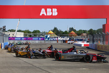 2024-05-12 - 25 VERGNE Jean-Eric (fra), DS Penske, DS E-Tense FE23, action during the 2024 Berlin ePrix, 7th meeting of the 2023-24 ABB FIA Formula E World Championship, on the Tempelhof Airport Street Circuit from May 10 to 12, 2024 in Berlin, Germany - 2024 FORMULA E BERLIN EPRIX - FORMULA E - MOTORS