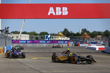 2024-05-12 - 02 VANDOORNE Stoffel (bel), DS Penske, DS E-Tense FE23, action during the 2024 Berlin ePrix, 7th meeting of the 2023-24 ABB FIA Formula E World Championship, on the Tempelhof Airport Street Circuit from May 10 to 12, 2024 in Berlin, Germany - 2024 FORMULA E BERLIN EPRIX - FORMULA E - MOTORS