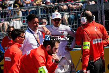 2024-05-12 - DENNIS Jake (gbr), Andretti Global, Porsche 99X Electric, portrait grille de depart, starting grid during the 2024 Berlin ePrix, 7th meeting of the 2023-24 ABB FIA Formula E World Championship, on the Tempelhof Airport Street Circuit from May 10 to 12, 2024 in Berlin, Germany - 2024 FORMULA E BERLIN EPRIX - FORMULA E - MOTORS