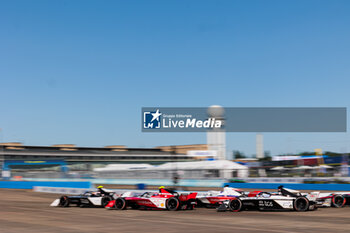 2024-05-12 - 09 EVANS Mitch (nzl), Jaguar TCS Racing, Jaguar I-Type 6, action during the 2024 Berlin ePrix, 7th meeting of the 2023-24 ABB FIA Formula E World Championship, on the Tempelhof Airport Street Circuit from May 10 to 12, 2024 in Berlin, Germany - 2024 FORMULA E BERLIN EPRIX - FORMULA E - MOTORS