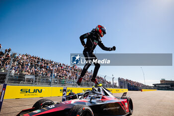 2024-05-12 - DA COSTA Antonio Felix (prt), TAG HEUER Porsche Formula E Team, Porsche 99X Electric, portrait at the parc ferme during the 2024 Berlin ePrix, 7th meeting of the 2023-24 ABB FIA Formula E World Championship, on the Tempelhof Airport Street Circuit from May 10 to 12, 2024 in Berlin, Germany - 2024 FORMULA E BERLIN EPRIX - FORMULA E - MOTORS