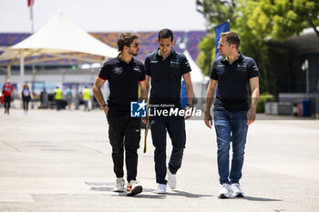 2024-05-23 - DA COSTA Antonio Felix (prt), TAG HEUER Porsche Formula E Team, Porsche 99X Electric, BUEMI Sébastien (swi), Envision Racing, Jaguar I-Type 6, FRIJNS Robin (nld), Envision Racing, Jaguar I-Type 6, portrait during the 2024 Shanghai ePrix, 8th meeting of the 2023-24 ABB FIA Formula E World Championship, on the Shanghai International Circuit from May 24 to 26, 2024 in Shanghai, China - 2024 FORMULA E SHANGHAI EPRIX - FORMULA E - MOTORS