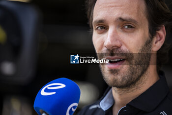 2024-05-23 - VERGNE Jean-Eric (fra), DS Penske, DS E-Tense FE23, portrait during the 2024 Shanghai ePrix, 8th meeting of the 2023-24 ABB FIA Formula E World Championship, on the Shanghai International Circuit from May 24 to 26, 2024 in Shanghai, China - 2024 FORMULA E SHANGHAI EPRIX - FORMULA E - MOTORS