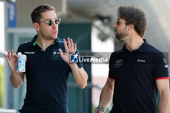 2024-05-24 - FRIJNS Robin (nld), Envision Racing, Jaguar I-Type 6, portrait, DA COSTA Antonio Felix (prt), TAG HEUER Porsche Formula E Team, Porsche 99X Electric, portrait, during the 2024 Shanghai ePrix, 8th meeting of the 2023-24 ABB FIA Formula E World Championship, on the Shanghai International Circuit from May 24 to 26, 2024 in Shanghai, China - 2024 FORMULA E SHANGHAI EPRIX - FORMULA E - MOTORS