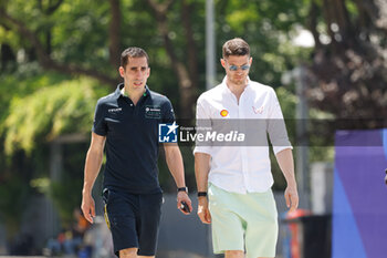 2024-05-24 - BUEMI Sébastien (swi), Envision Racing, Jaguar I-Type 6, portrait, MORTARA Edoardo (swi), Mahindra Racing, Mahindra M9Electro, portrait, during the 2024 Shanghai ePrix, 8th meeting of the 2023-24 ABB FIA Formula E World Championship, on the Shanghai International Circuit from May 24 to 26, 2024 in Shanghai, China - 2024 FORMULA E SHANGHAI EPRIX - FORMULA E - MOTORS