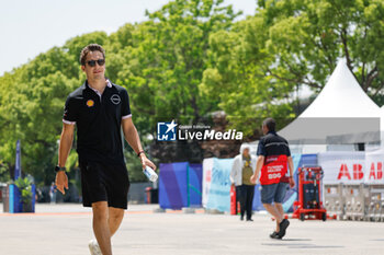 2024-05-24 - FENESTRAZ Sacha (fra), Nissan Formula E Team, Nissan e-4ORCE 04, portrait, during the 2024 Shanghai ePrix, 8th meeting of the 2023-24 ABB FIA Formula E World Championship, on the Shanghai International Circuit from May 24 to 26, 2024 in Shanghai, China - 2024 FORMULA E SHANGHAI EPRIX - FORMULA E - MOTORS