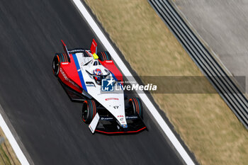 2024-05-24 - 17 NATO Norman (fra), Andretti Global, Porsche 99X Electric, action during the 2024 Shanghai ePrix, 8th meeting of the 2023-24 ABB FIA Formula E World Championship, on the Shanghai International Circuit from May 24 to 26, 2024 in Shanghai, China - 2024 FORMULA E SHANGHAI EPRIX - FORMULA E - MOTORS