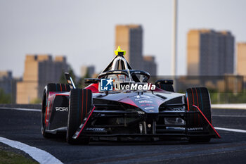 2024-05-24 - 13 DA COSTA Antonio Felix (prt), TAG HEUER Porsche Formula E Team, Porsche 99X Electric, action during the 2024 Shanghai ePrix, 8th meeting of the 2023-24 ABB FIA Formula E World Championship, on the Shanghai International Circuit from May 24 to 26, 2024 in Shanghai, China - 2024 FORMULA E SHANGHAI EPRIX - FORMULA E - MOTORS