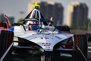 2024-05-24 - 17 NATO Norman (fra), Andretti Global, Porsche 99X Electric, action during the 2024 Shanghai ePrix, 8th meeting of the 2023-24 ABB FIA Formula E World Championship, on the Shanghai International Circuit from May 24 to 26, 2024 in Shanghai, China - 2024 FORMULA E SHANGHAI EPRIX - FORMULA E - MOTORS