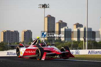 2024-05-24 - 22 ROWLAND Oliver (gbr), Nissan Formula E Team, Nissan e-4ORCE 04, action during the 2024 Shanghai ePrix, 8th meeting of the 2023-24 ABB FIA Formula E World Championship, on the Shanghai International Circuit from May 24 to 26, 2024 in Shanghai, China - 2024 FORMULA E SHANGHAI EPRIX - FORMULA E - MOTORS