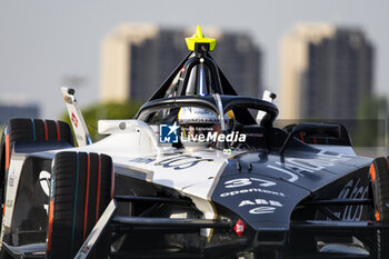 2024-05-24 - 37 CASSIDY Nick (nzl), Jaguar TCS Racing, Jaguar I-Type 6, action during the 2024 Shanghai ePrix, 8th meeting of the 2023-24 ABB FIA Formula E World Championship, on the Shanghai International Circuit from May 24 to 26, 2024 in Shanghai, China - 2024 FORMULA E SHANGHAI EPRIX - FORMULA E - MOTORS