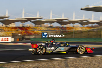 2024-05-24 - 33 TICKTUM Dan (gbr), ERT Formula E Team, ERT X24, action during the 2024 Shanghai ePrix, 8th meeting of the 2023-24 ABB FIA Formula E World Championship, on the Shanghai International Circuit from May 24 to 26, 2024 in Shanghai, China - 2024 FORMULA E SHANGHAI EPRIX - FORMULA E - MOTORS