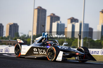 2024-05-24 - 09 EVANS Mitch (nzl), Jaguar TCS Racing, Jaguar I-Type 6, action during the 2024 Shanghai ePrix, 8th meeting of the 2023-24 ABB FIA Formula E World Championship, on the Shanghai International Circuit from May 24 to 26, 2024 in Shanghai, China - 2024 FORMULA E SHANGHAI EPRIX - FORMULA E - MOTORS