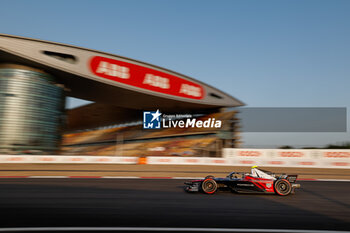 2024-05-24 - 13 DA COSTA Antonio Felix (prt), TAG HEUER Porsche Formula E Team, Porsche 99X Electric, action during the 2024 Shanghai ePrix, 8th meeting of the 2023-24 ABB FIA Formula E World Championship, on the Shanghai International Circuit from May 24 to 26, 2024 in Shanghai, China - 2024 FORMULA E SHANGHAI EPRIX - FORMULA E - MOTORS