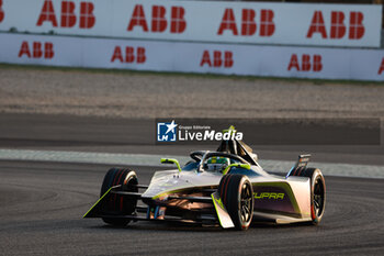 2024-05-24 - 11 DI GRASSI Lucas (bra), ABT CUPRA Formula E Team, Mahindra M9Electro, action during the 2024 Shanghai ePrix, 8th meeting of the 2023-24 ABB FIA Formula E World Championship, on the Shanghai International Circuit from May 24 to 26, 2024 in Shanghai, China - 2024 FORMULA E SHANGHAI EPRIX - FORMULA E - MOTORS