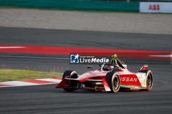 2024-05-24 - 22 ROWLAND Oliver (gbr), Nissan Formula E Team, Nissan e-4ORCE 04, action during the 2024 Shanghai ePrix, 8th meeting of the 2023-24 ABB FIA Formula E World Championship, on the Shanghai International Circuit from May 24 to 26, 2024 in Shanghai, China - 2024 FORMULA E SHANGHAI EPRIX - FORMULA E - MOTORS