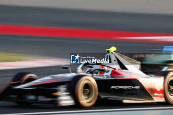 2024-05-24 - 13 DA COSTA Antonio Felix (prt), TAG HEUER Porsche Formula E Team, Porsche 99X Electric, action during the 2024 Shanghai ePrix, 8th meeting of the 2023-24 ABB FIA Formula E World Championship, on the Shanghai International Circuit from May 24 to 26, 2024 in Shanghai, China - 2024 FORMULA E SHANGHAI EPRIX - FORMULA E - MOTORS