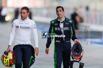 2024-05-24 - BUEMI Sébastien (swi), Envision Racing, Jaguar I-Type 6 and FRIJNS Robin (nld), Envision Racing, Jaguar I-Type 6, portrait during the 2024 Shanghai ePrix, 8th meeting of the 2023-24 ABB FIA Formula E World Championship, on the Shanghai International Circuit from May 24 to 26, 2024 in Shanghai, China - 2024 FORMULA E SHANGHAI EPRIX - FORMULA E - MOTORS