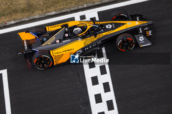 2024-05-25 - 08 BIRD Sam (gbr), NEOM McLaren Formula E Team, Nissan e-4ORCE 04, action during the 2024 Shanghai ePrix, 8th meeting of the 2023-24 ABB FIA Formula E World Championship, on the Shanghai International Circuit from May 24 to 26, 2024 in Shanghai, China - 2024 FORMULA E SHANGHAI EPRIX - FORMULA E - MOTORS