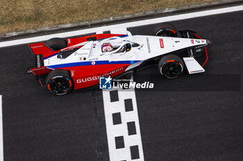 2024-05-25 - 01 DENNIS Jake (gbr), Andretti Global, Porsche 99X Electric, action during the 2024 Shanghai ePrix, 8th meeting of the 2023-24 ABB FIA Formula E World Championship, on the Shanghai International Circuit from May 24 to 26, 2024 in Shanghai, China - 2024 FORMULA E SHANGHAI EPRIX - FORMULA E - MOTORS