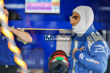 2024-05-25 - DARUVALA Jehan (ind), Maserati MSG Racing, Maserati Tipo Folgore, portrait during the 2024 Shanghai ePrix, 8th meeting of the 2023-24 ABB FIA Formula E World Championship, on the Shanghai International Circuit from May 24 to 26, 2024 in Shanghai, China - 2024 FORMULA E SHANGHAI EPRIX - FORMULA E - MOTORS