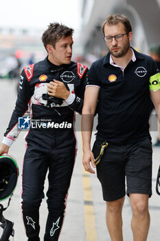 2024-05-25 - FENESTRAZ Sacha (fra), Nissan Formula E Team, Nissan e-4ORCE 04, portrait during the 2024 Shanghai ePrix, 8th meeting of the 2023-24 ABB FIA Formula E World Championship, on the Shanghai International Circuit from May 24 to 26, 2024 in Shanghai, China - 2024 FORMULA E SHANGHAI EPRIX - FORMULA E - MOTORS