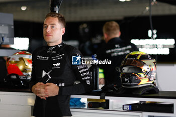 2024-05-25 - VANDOORNE Stoffel (bel), DS Penske, DS E-Tense FE23, portrait, during the 2024 Shanghai ePrix, 8th meeting of the 2023-24 ABB FIA Formula E World Championship, on the Shanghai International Circuit from May 24 to 26, 2024 in Shanghai, China - 2024 FORMULA E SHANGHAI EPRIX - FORMULA E - MOTORS