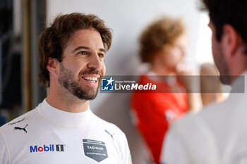 2024-05-25 - DA COSTA Antonio Felix (prt), TAG HEUER Porsche Formula E Team, Porsche 99X Electric, portrait during the 2024 Shanghai ePrix, 8th meeting of the 2023-24 ABB FIA Formula E World Championship, on the Shanghai International Circuit from May 24 to 26, 2024 in Shanghai, China - 2024 FORMULA E SHANGHAI EPRIX - FORMULA E - MOTORS