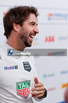 2024-05-25 - DA COSTA Antonio Felix (prt), TAG HEUER Porsche Formula E Team, Porsche 99X Electric, portrait during the 2024 Shanghai ePrix, 8th meeting of the 2023-24 ABB FIA Formula E World Championship, on the Shanghai International Circuit from May 24 to 26, 2024 in Shanghai, China - 2024 FORMULA E SHANGHAI EPRIX - FORMULA E - MOTORS