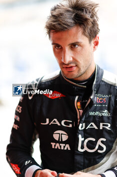 2024-05-25 - EVANS Mitch (nzl), Jaguar TCS Racing, Jaguar I-Type 6, portrait during the 2024 Shanghai ePrix, 8th meeting of the 2023-24 ABB FIA Formula E World Championship, on the Shanghai International Circuit from May 24 to 26, 2024 in Shanghai, China - 2024 FORMULA E SHANGHAI EPRIX - FORMULA E - MOTORS