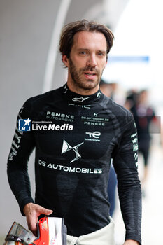 2024-05-25 - VERGNE Jean-Eric (fra), DS Penske, DS E-Tense FE23, portrait during the 2024 Shanghai ePrix, 8th meeting of the 2023-24 ABB FIA Formula E World Championship, on the Shanghai International Circuit from May 24 to 26, 2024 in Shanghai, China - 2024 FORMULA E SHANGHAI EPRIX - FORMULA E - MOTORS