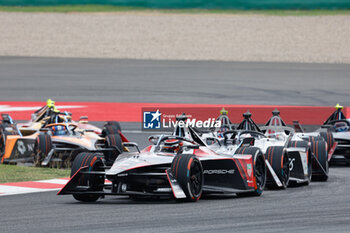 2024-05-25 - 94 WEHRLEIN Pascal (ger), TAG HEUER Porsche Formula E Team, Porsche 99X Electric, action during the 2024 Shanghai ePrix, 8th meeting of the 2023-24 ABB FIA Formula E World Championship, on the Shanghai International Circuit from May 24 to 26, 2024 in Shanghai, China - 2024 FORMULA E SHANGHAI EPRIX - FORMULA E - MOTORS