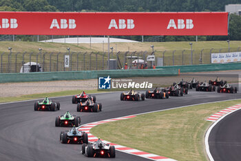 2024-05-25 - 05 HUGHES Jake (gbr), NEOM McLaren Formula E Team, Nissan e-4ORCE 04, action during the 2024 Shanghai ePrix, 8th meeting of the 2023-24 ABB FIA Formula E World Championship, on the Shanghai International Circuit from May 24 to 26, 2024 in Shanghai, China - 2024 FORMULA E SHANGHAI EPRIX - FORMULA E - MOTORS