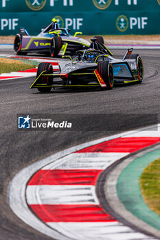 2024-05-25 - 33 TICKTUM Dan (gbr), ERT Formula E Team, ERT X24, action during the 2024 Shanghai ePrix, 8th meeting of the 2023-24 ABB FIA Formula E World Championship, on the Shanghai International Circuit from May 24 to 26, 2024 in Shanghai, China - 2024 FORMULA E SHANGHAI EPRIX - FORMULA E - MOTORS