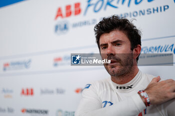 2024-05-26 - NATO Norman (fra), Andretti Global, Porsche 99X Electric, portrait during the 2024 Shanghai ePrix, 8th meeting of the 2023-24 ABB FIA Formula E World Championship, on the Shanghai International Circuit from May 24 to 26, 2024 in Shanghai, China - 2024 FORMULA E SHANGHAI EPRIX - FORMULA E - MOTORS