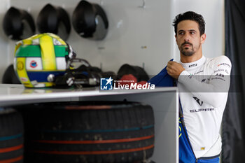 2024-05-26 - DI GRASSI Lucas (bra), ABT CUPRA Formula E Team, Mahindra M9Electro, portrait during the 2024 Shanghai ePrix, 8th meeting of the 2023-24 ABB FIA Formula E World Championship, on the Shanghai International Circuit from May 24 to 26, 2024 in Shanghai, China - 2024 FORMULA E SHANGHAI EPRIX - FORMULA E - MOTORS