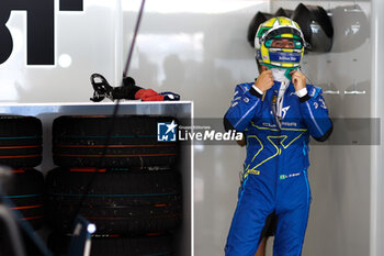 2024-05-26 - DI GRASSI Lucas (bra), ABT CUPRA Formula E Team, Mahindra M9Electro, portrait during the 2024 Shanghai ePrix, 8th meeting of the 2023-24 ABB FIA Formula E World Championship, on the Shanghai International Circuit from May 24 to 26, 2024 in Shanghai, China - 2024 FORMULA E SHANGHAI EPRIX - FORMULA E - MOTORS