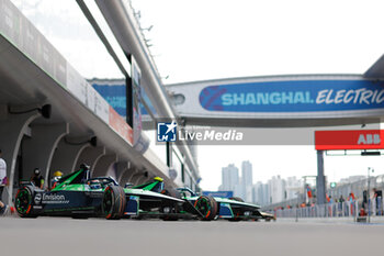 2024-05-26 - 16 BUEMI Sébastien (swi), Envision Racing, Jaguar I-Type 6, action during the 2024 Shanghai ePrix, 8th meeting of the 2023-24 ABB FIA Formula E World Championship, on the Shanghai International Circuit from May 24 to 26, 2024 in Shanghai, China - 2024 FORMULA E SHANGHAI EPRIX - FORMULA E - MOTORS