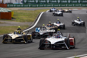 2024-05-26 - 17 NATO Norman (fra), Andretti Global, Porsche 99X Electric, action during the 2024 Shanghai ePrix, 8th meeting of the 2023-24 ABB FIA Formula E World Championship, on the Shanghai International Circuit from May 24 to 26, 2024 in Shanghai, China - 2024 FORMULA E SHANGHAI EPRIX - FORMULA E - MOTORS