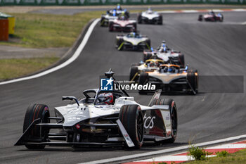 2024-05-26 - 09 EVANS Mitch (nzl), Jaguar TCS Racing, Jaguar I-Type 6, action during the 2024 Shanghai ePrix, 8th meeting of the 2023-24 ABB FIA Formula E World Championship, on the Shanghai International Circuit from May 24 to 26, 2024 in Shanghai, China - 2024 FORMULA E SHANGHAI EPRIX - FORMULA E - MOTORS