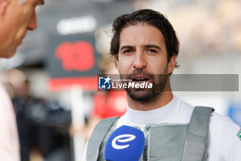 2024-05-26 - DA COSTA Antonio Felix (prt), TAG HEUER Porsche Formula E Team, Porsche 99X Electric, portrait grille de depart, starting grid, during the 2024 Shanghai ePrix, 8th meeting of the 2023-24 ABB FIA Formula E World Championship, on the Shanghai International Circuit from May 24 to 26, 2024 in Shanghai, China - 2024 FORMULA E SHANGHAI EPRIX - FORMULA E - MOTORS