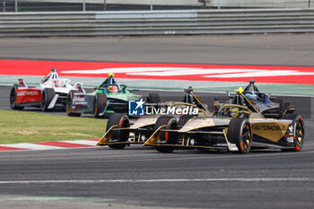 2024-05-26 - 02 VANDOORNE Stoffel (bel), DS Penske, DS E-Tense FE23, action, 25 VERGNE Jean-Eric (fra), DS Penske, DS E-Tense FE23, action, during the 2024 Shanghai ePrix, 8th meeting of the 2023-24 ABB FIA Formula E World Championship, on the Shanghai International Circuit from May 24 to 26, 2024 in Shanghai, China - 2024 FORMULA E SHANGHAI EPRIX - FORMULA E - MOTORS