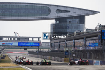 2024-05-26 - 23 FENESTRAZ Sacha (fra), Nissan Formula E Team, Nissan e-4ORCE 04, action during the 2024 Shanghai ePrix, 8th meeting of the 2023-24 ABB FIA Formula E World Championship, on the Shanghai International Circuit from May 24 to 26, 2024 in Shanghai, China - 2024 FORMULA E SHANGHAI EPRIX - FORMULA E - MOTORS