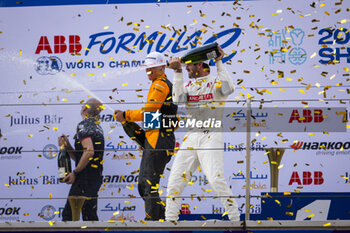 2024-05-26 - Podium, NATO Norman (fra), Andretti Global, Porsche 99X Electric, portrait during the 2024 Shanghai ePrix, 8th meeting of the 2023-24 ABB FIA Formula E World Championship, on the Shanghai International Circuit from May 24 to 26, 2024 in Shanghai, China - 2024 FORMULA E SHANGHAI EPRIX - FORMULA E - MOTORS